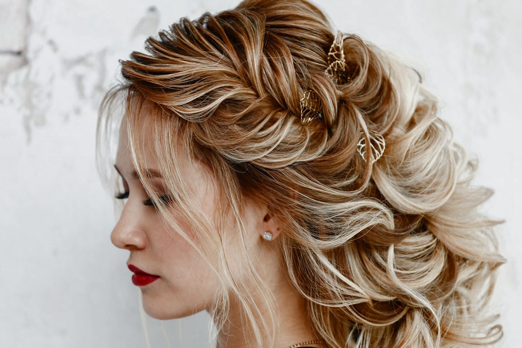 Dreamy Wedding Hairstyles with Cascading Curls